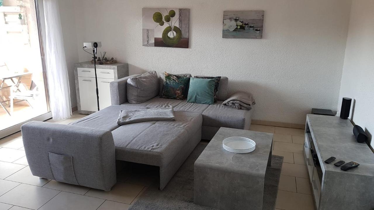 Easystay#4 Home Cinema Ferienwohnung In Kliniknaehe Mit Balkon, Boxspringbett & Netflix Bad Oeynhausen Εξωτερικό φωτογραφία